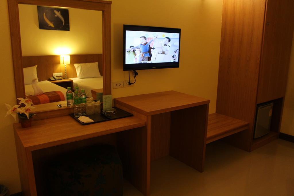 The Lephant Hotel Surat Thani Ngoại thất bức ảnh