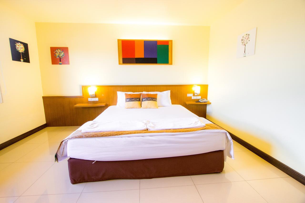 The Lephant Hotel Surat Thani Ngoại thất bức ảnh